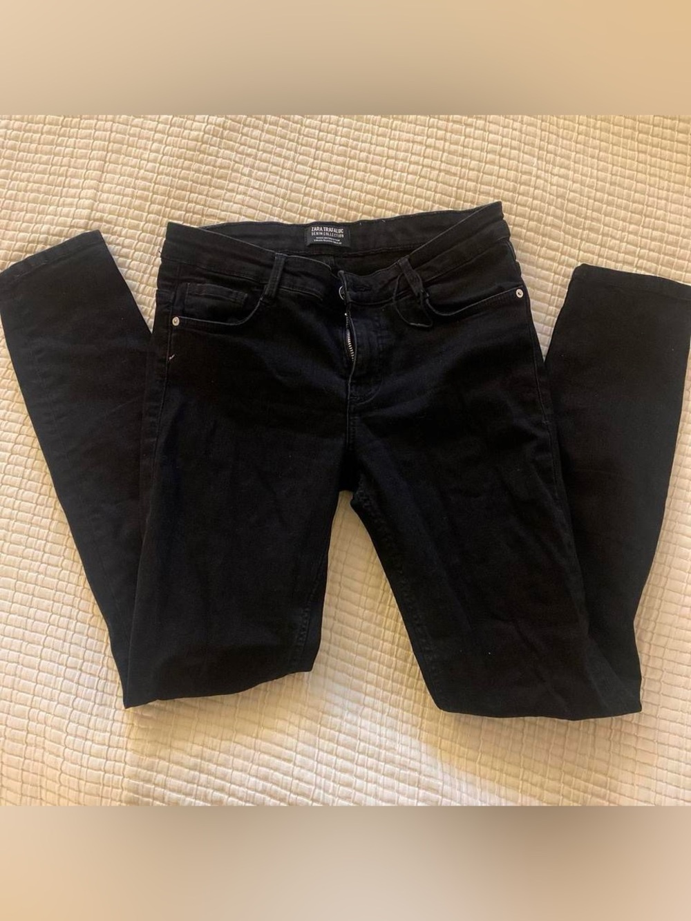Black Zara skinny jeans